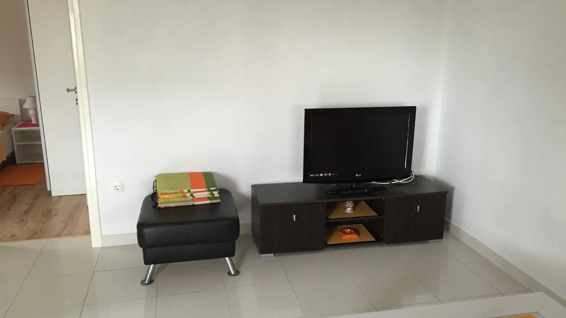 شقة Apartmani Lucija فير